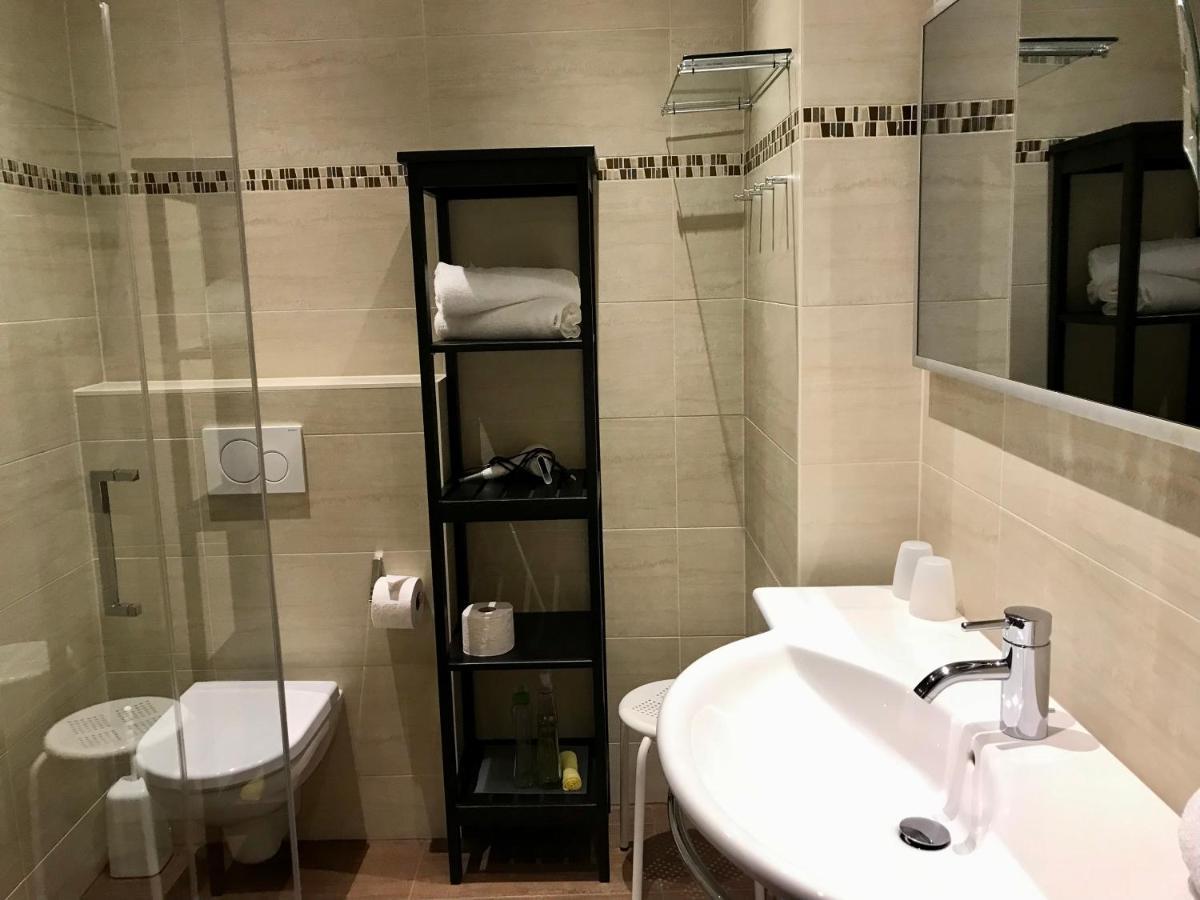 Buchenheim Apartments Райфниц Екстериор снимка